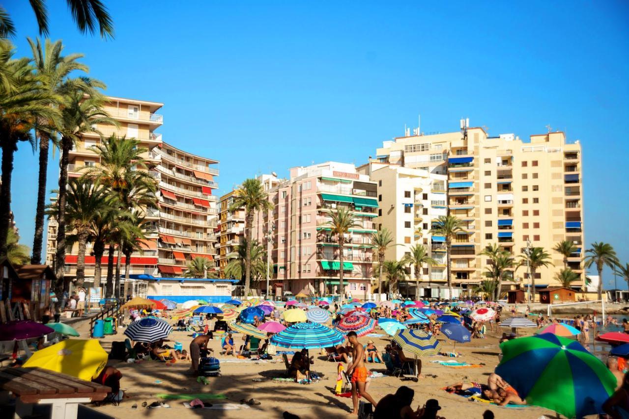 Holiday Suite Virgin De La Paloma Torrevieja Exteriör bild